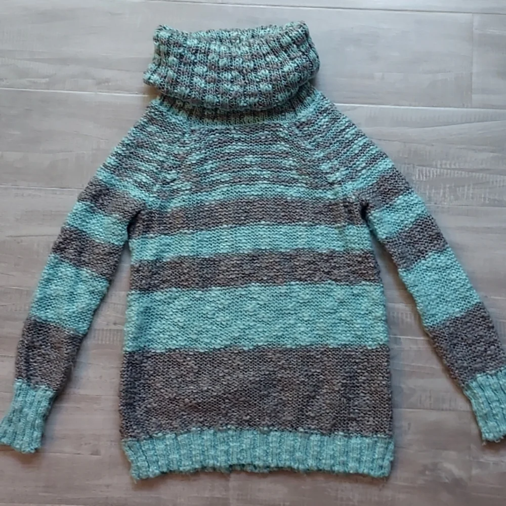 Turtleneck sweater - Picture 1 of 2